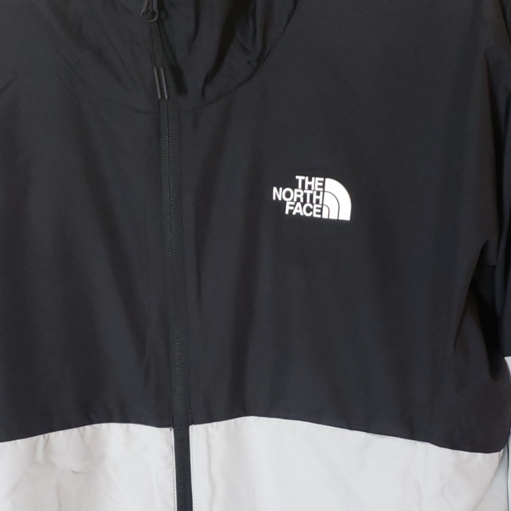 North face jacket - Picture 2 of 3
